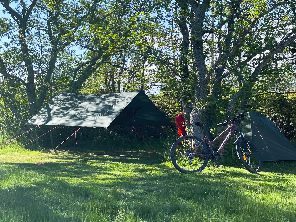 How to live in a tent